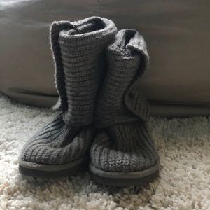 Grey Sweater Ugg Boots
